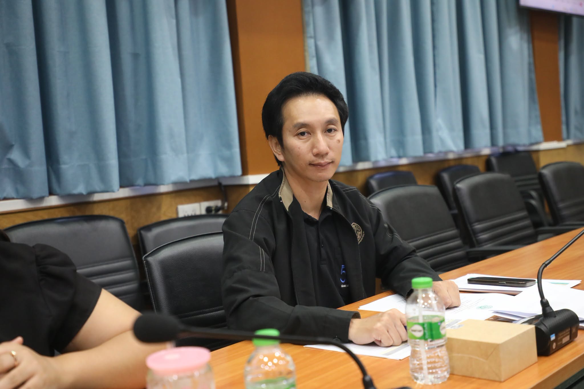 title - ประชุมคณะทำงานกำหนดตัวชี้วัด กำกับและติดตามผลการถ่ายทอดตัวชี้วัดระดับองค์กรสู่ระดับหน่วยงาน (Cascading) ของสำนักงานการปฏิรูปที่ดินเพื่อเกษตรกรรม (ส.ป.ก.) ครั้งที่  1/2569